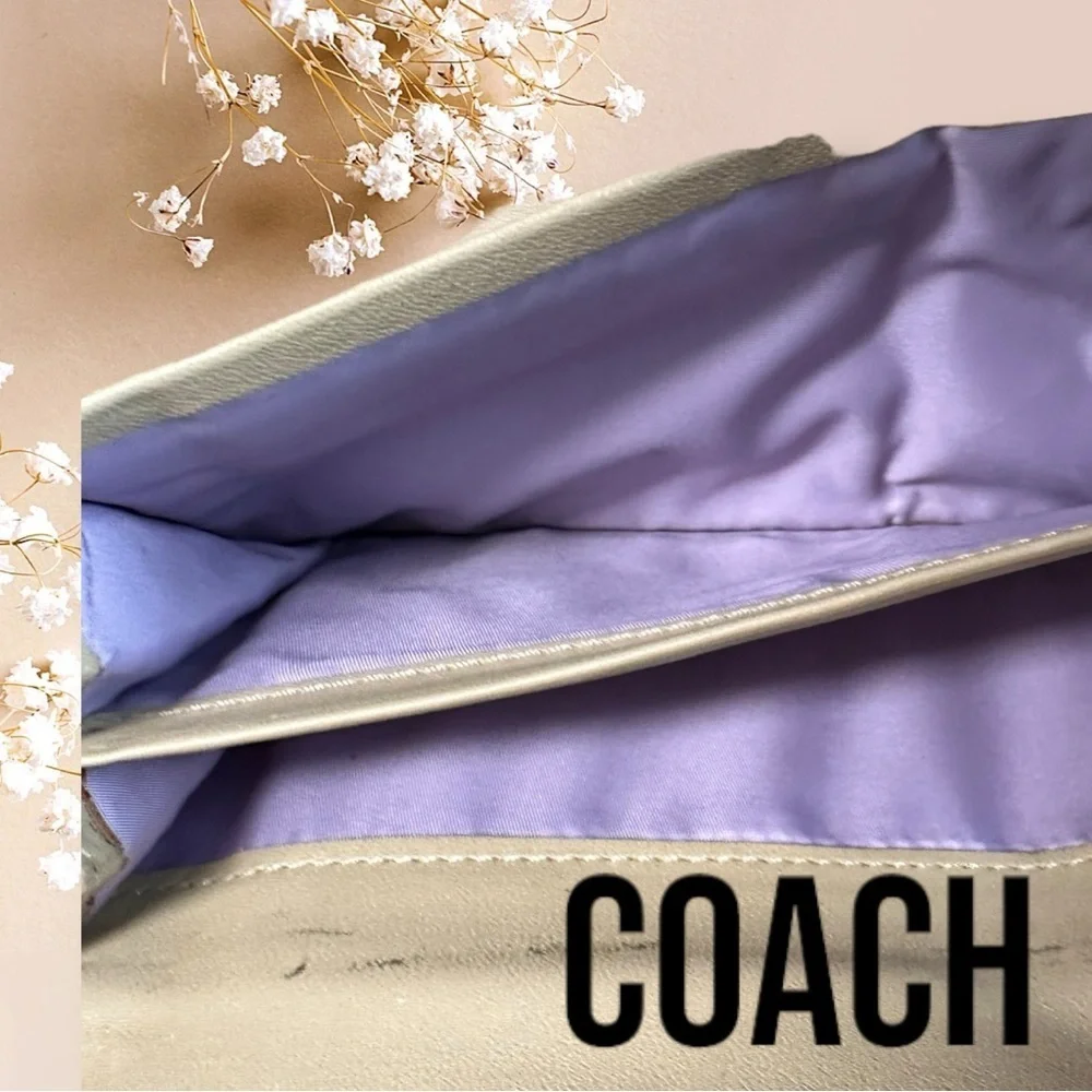 Coach trifold wallet